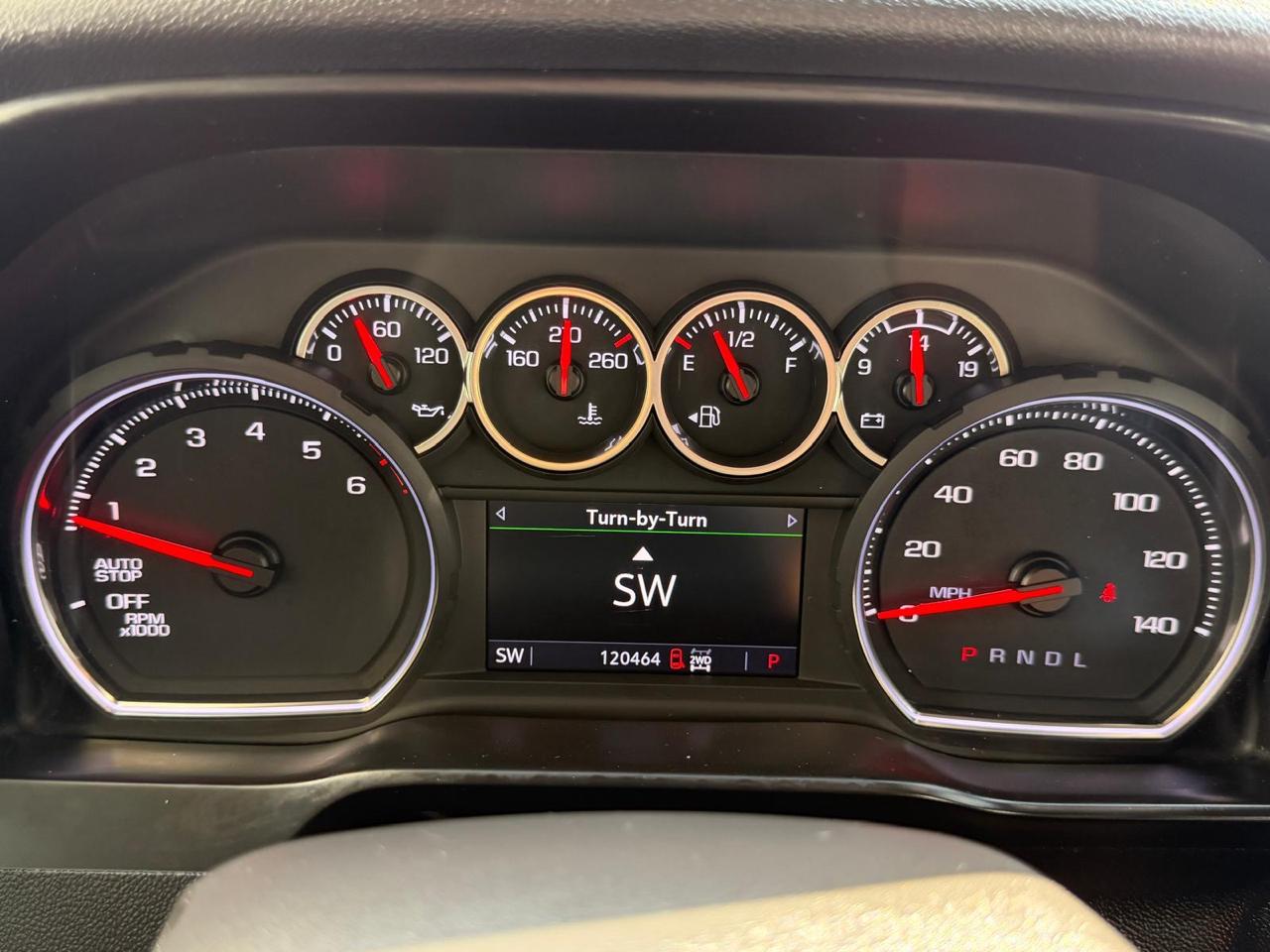 Chevrolet Silverado 1500 4WD Crew Cab 157" RST 2020
