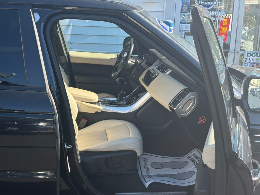 2018 Land Rover Range Rover Sport V6 Supercharged HSE photo 12