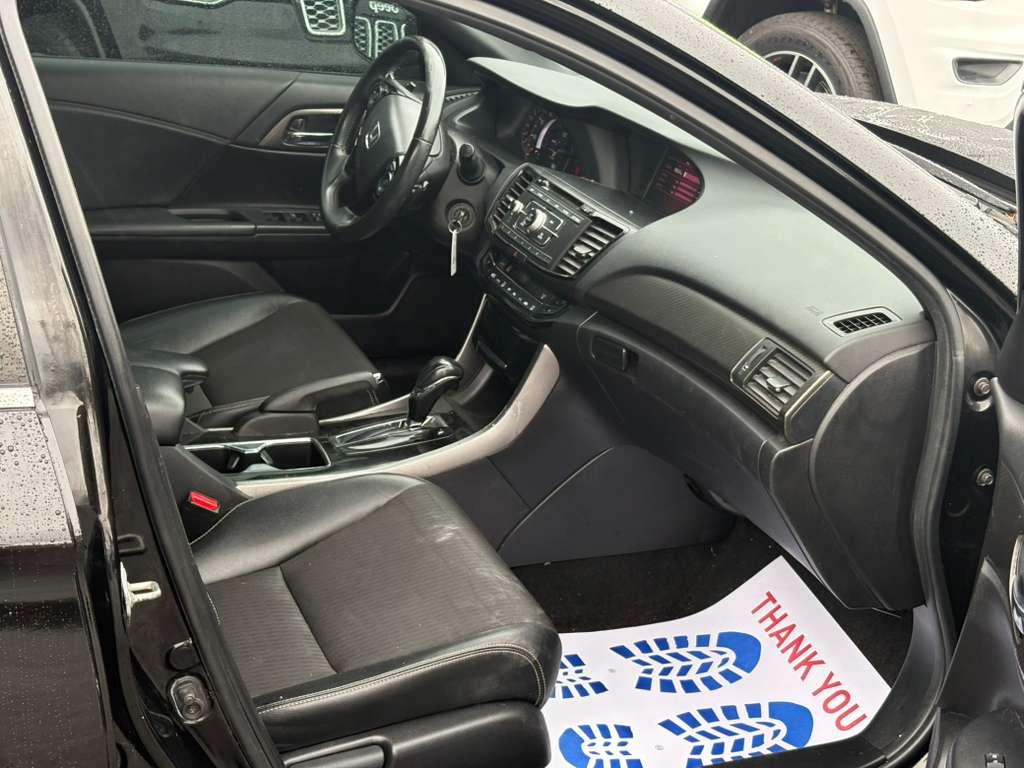 Honda Accord Sedan Sport CVT 2017