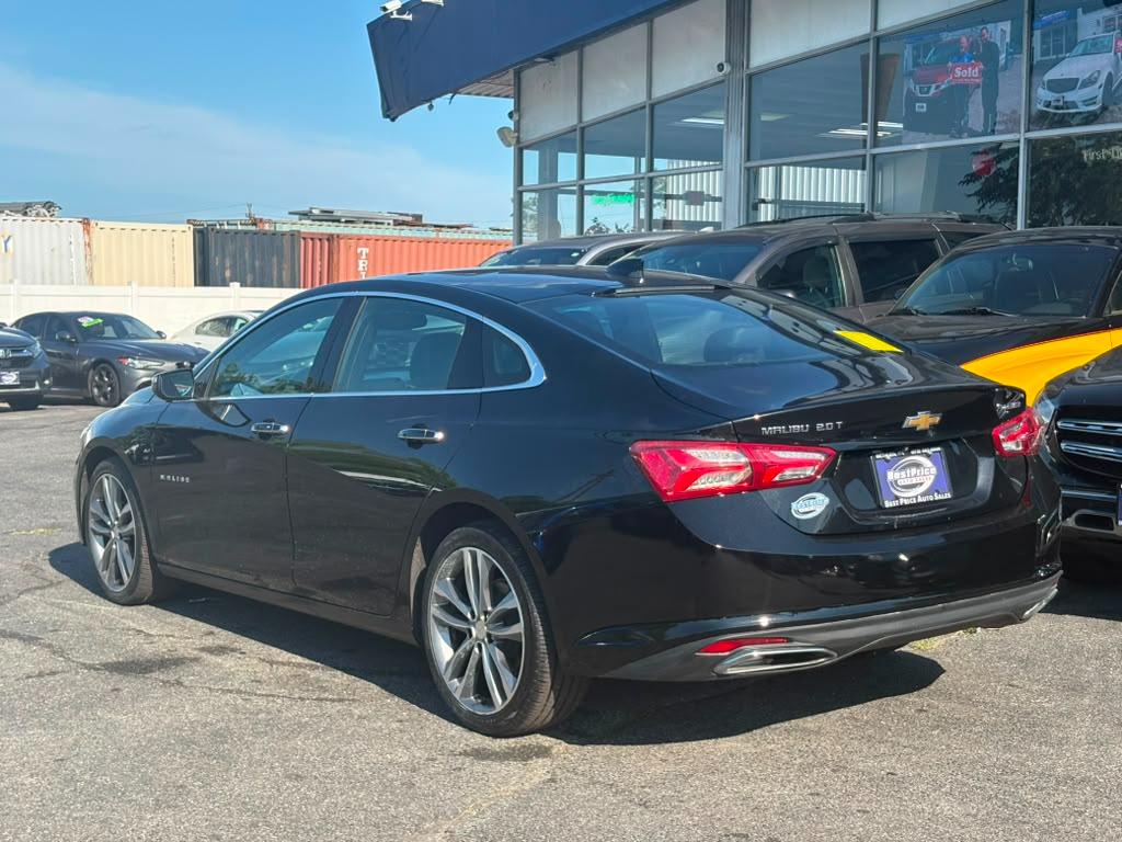Chevrolet Malibu 4dr Sdn Premier 2022