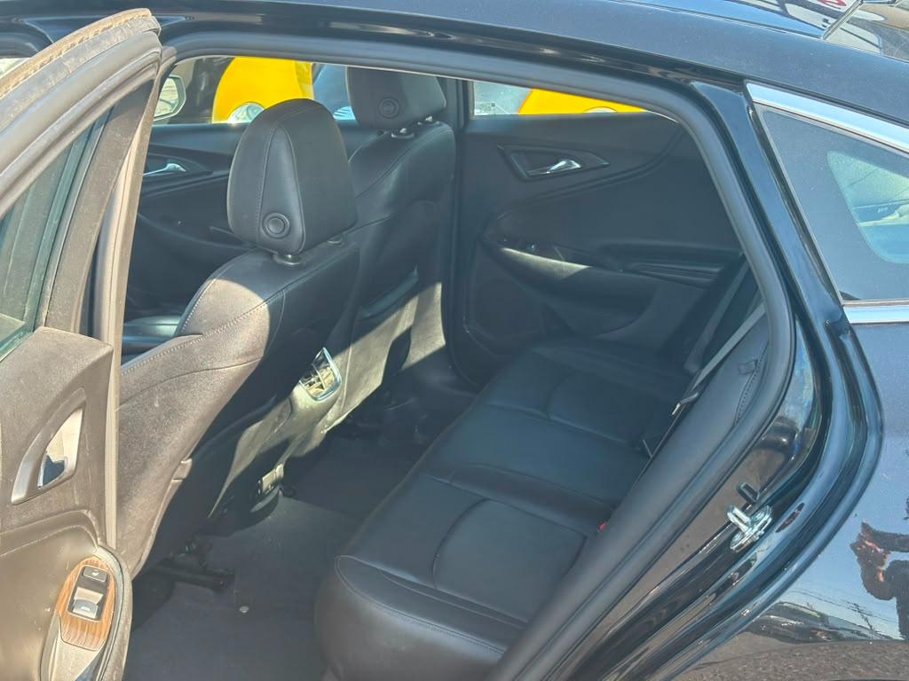 Chevrolet Malibu 4dr Sdn Premier 2022