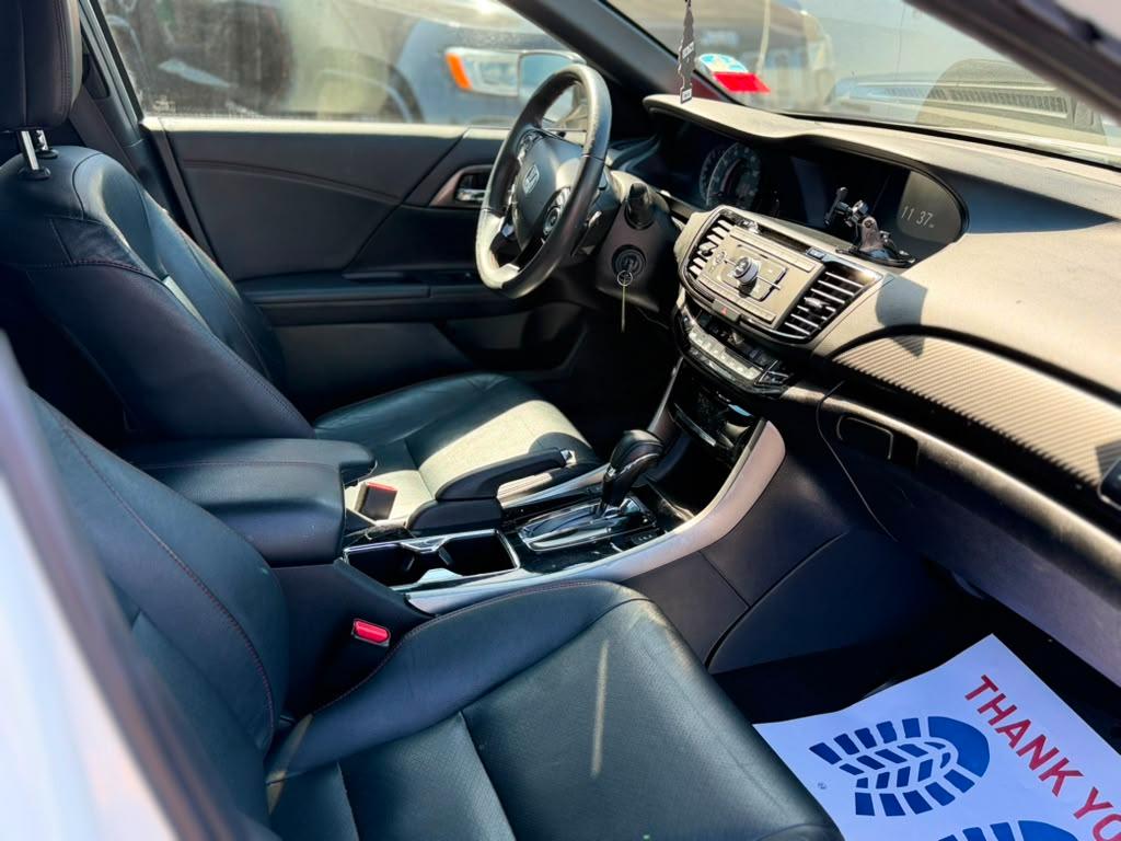 Honda Accord Sedan Sport SE CVT 2017