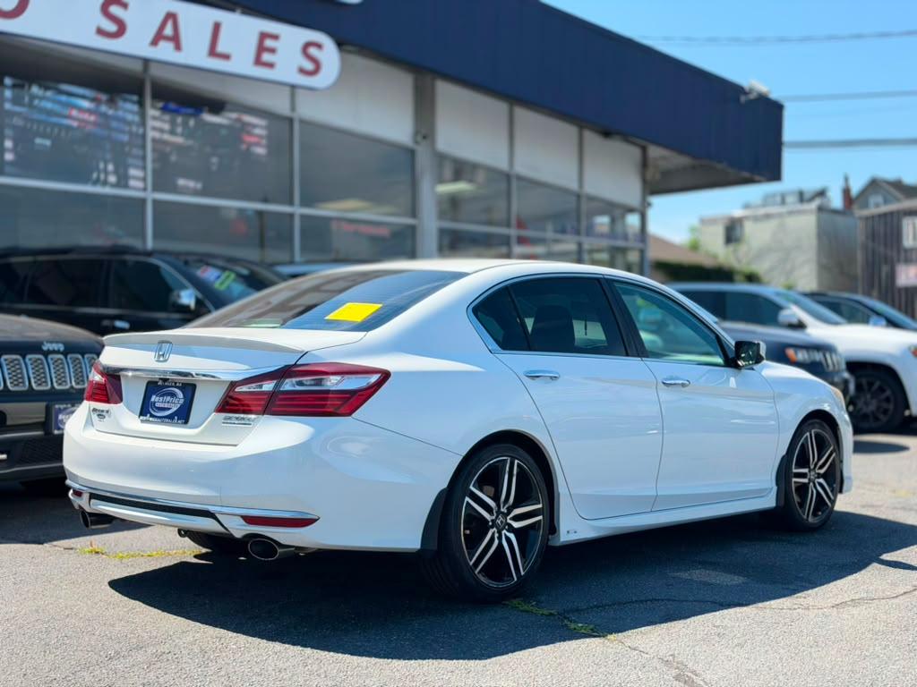 Honda Accord Sedan Sport SE CVT 2017
