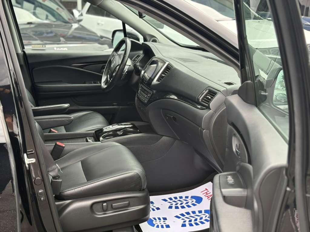 Honda Pilot Touring AWD 2018