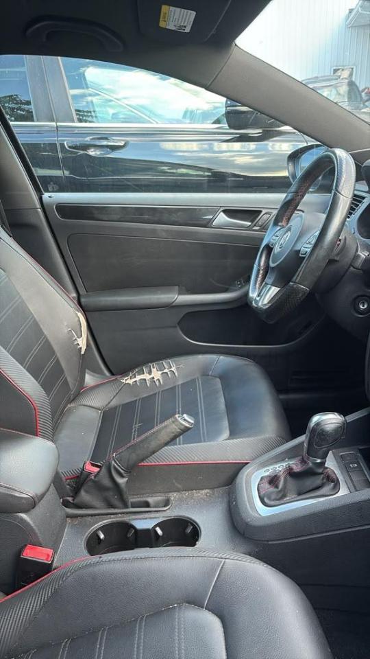 Volkswagen Jetta Sedan 4dr DSG GLI PZEV 2014
