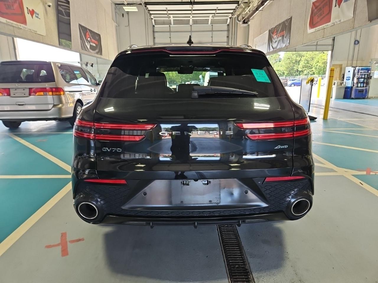 Genesis GV70 2.5T AWD 2023