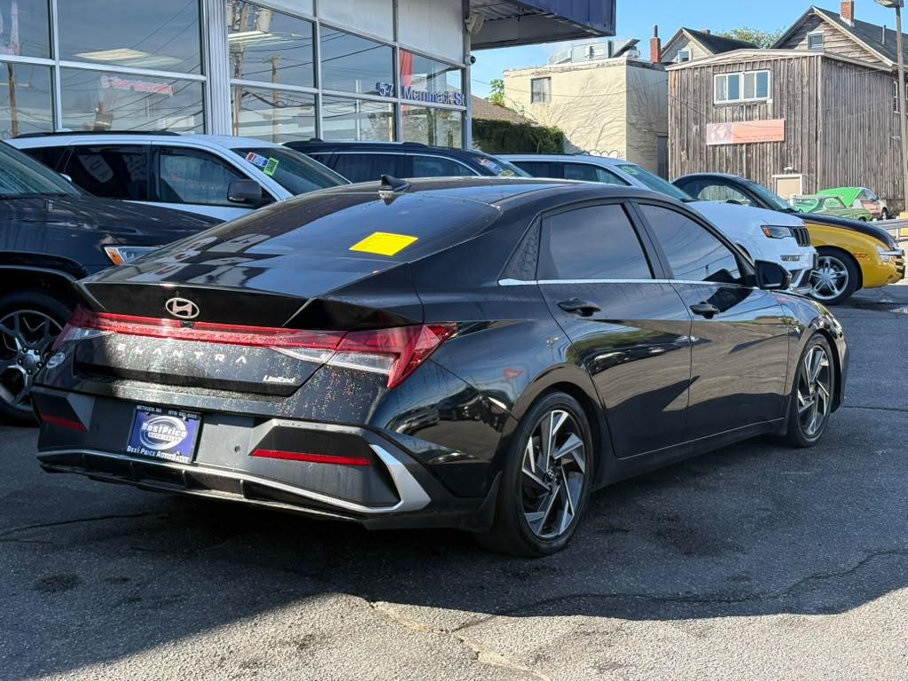 Hyundai Elantra Limited IVT 2024