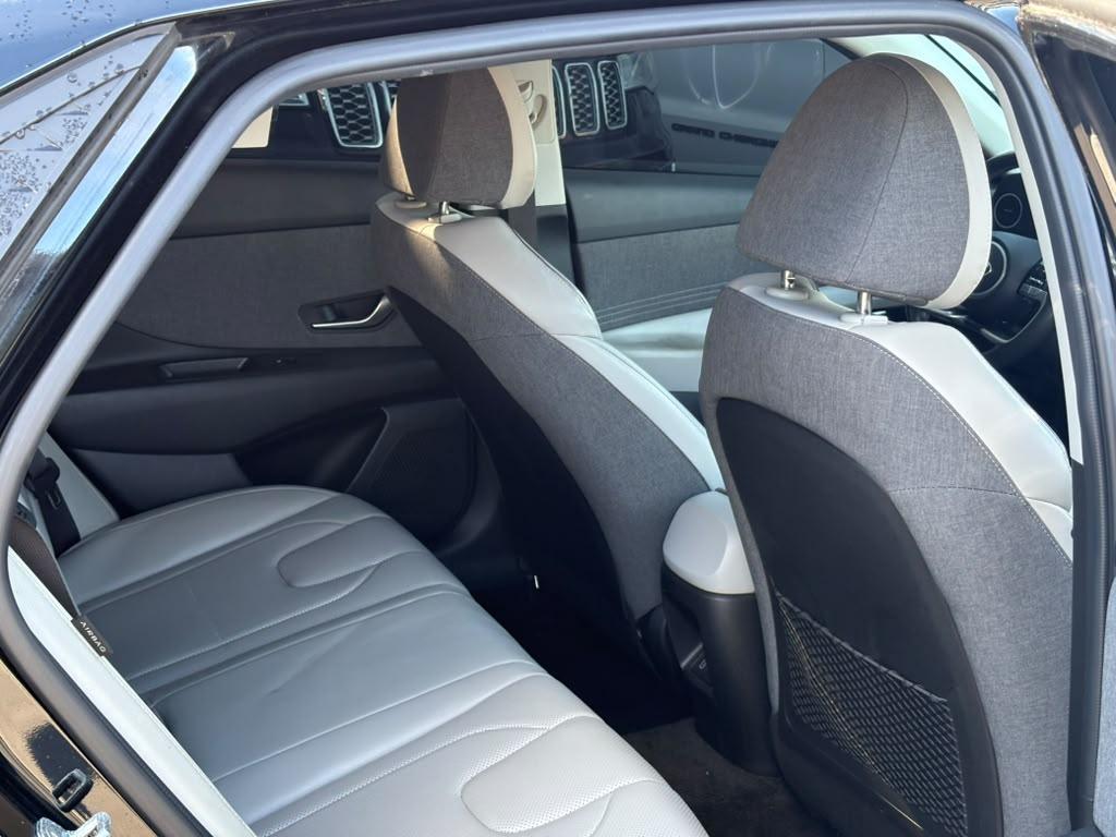 Hyundai Elantra Limited IVT 2024