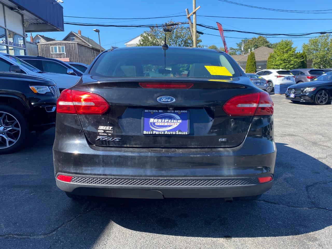 Ford Focus SE Sedan 2017