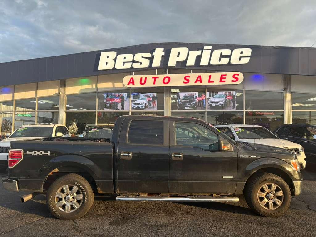 Ford F-150 4WD SuperCrew 145" XL 2012