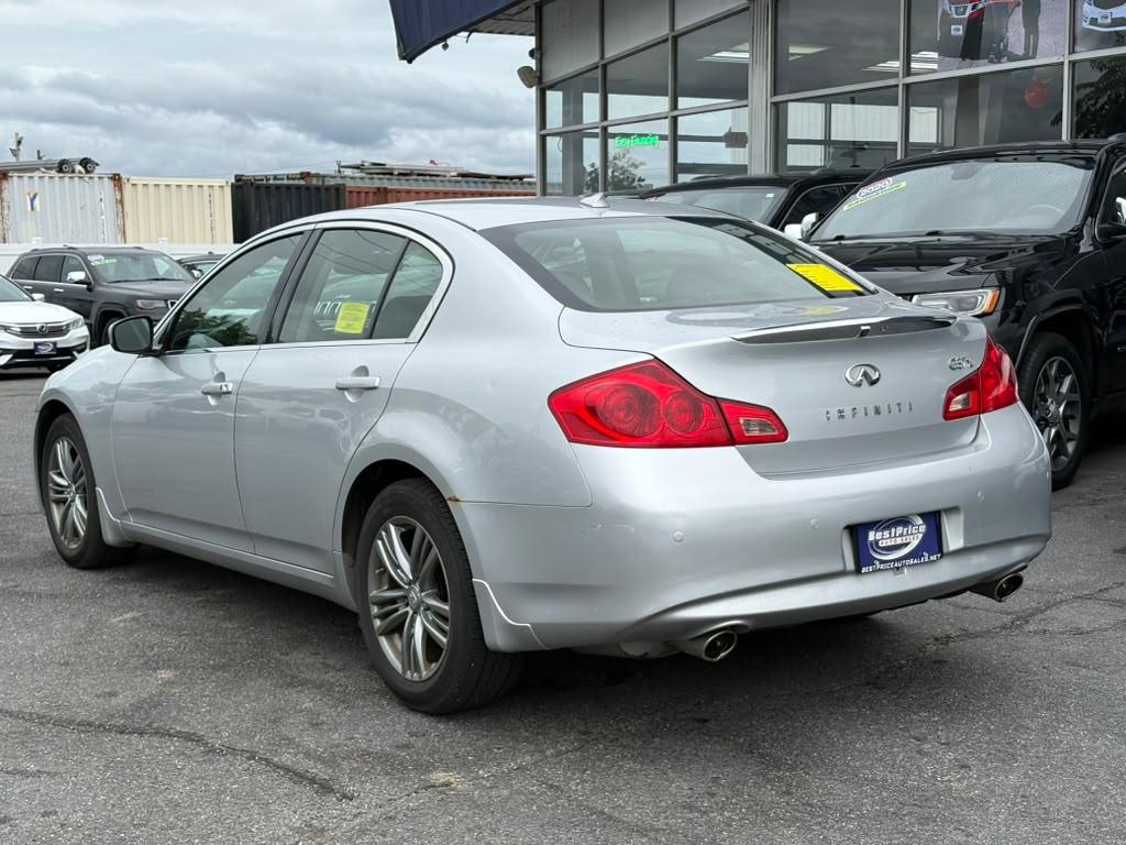 Infiniti G37 Sedan 4dr x AWD 2013