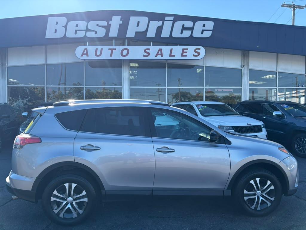 Toyota RAV4 AWD 4dr LE (Natl) 2016