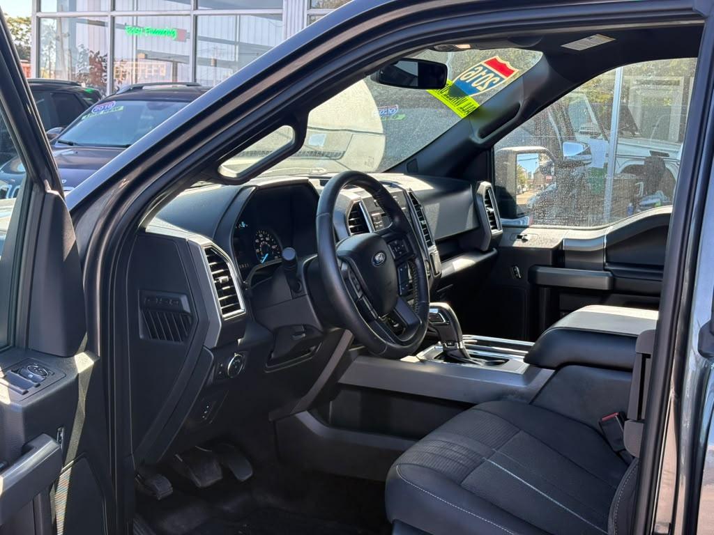Ford F-150 4WD SuperCab 145" XLT 2016