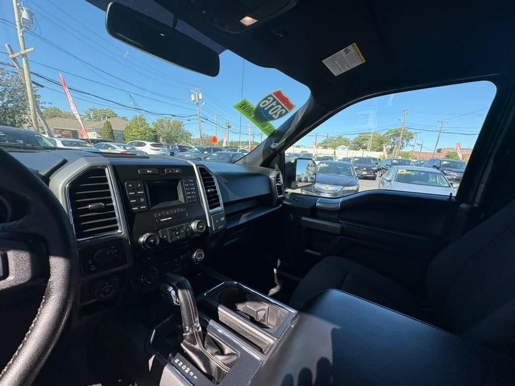 Ford F-150 4WD SuperCab 145" XLT 2016