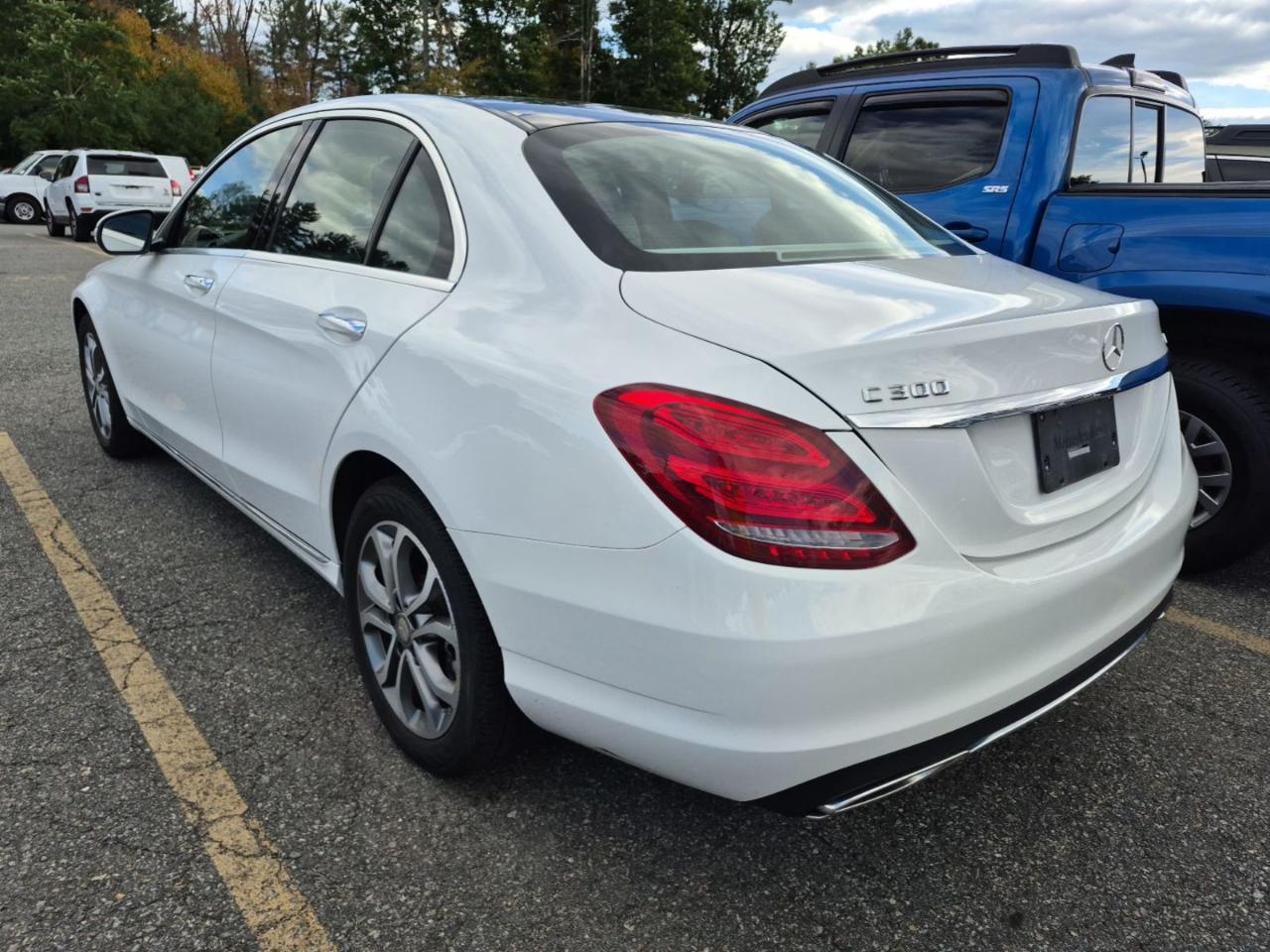 Mercedes-Benz C-Class 4dr Sdn C 300 4MATIC 2015