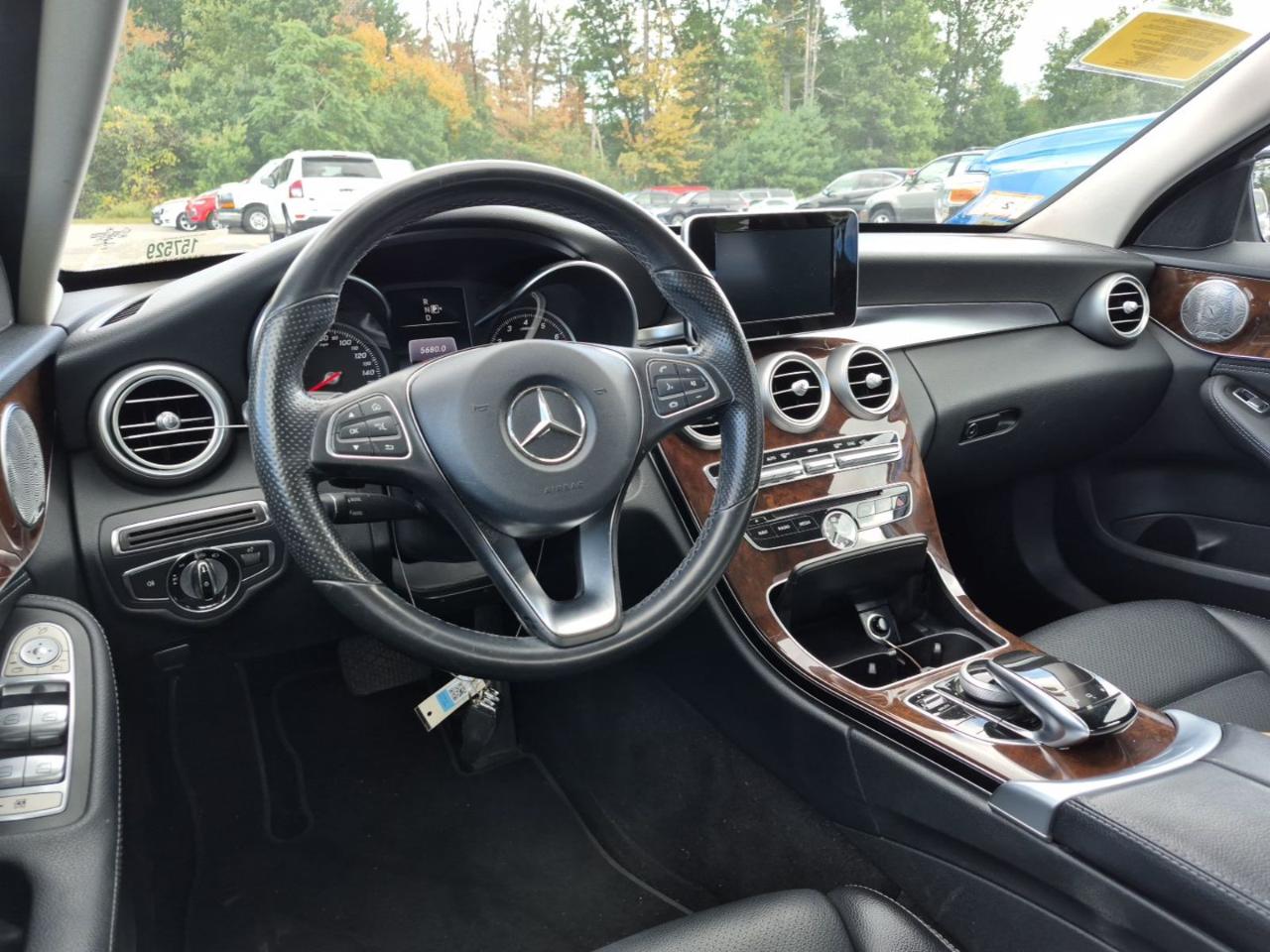 Mercedes-Benz C-Class 4dr Sdn C 300 4MATIC 2015