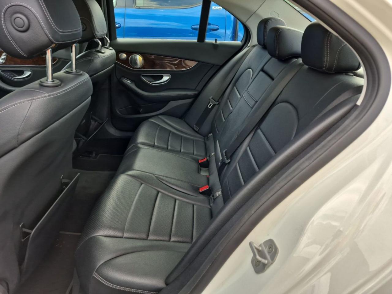 Mercedes-Benz C-Class 4dr Sdn C 300 4MATIC 2015