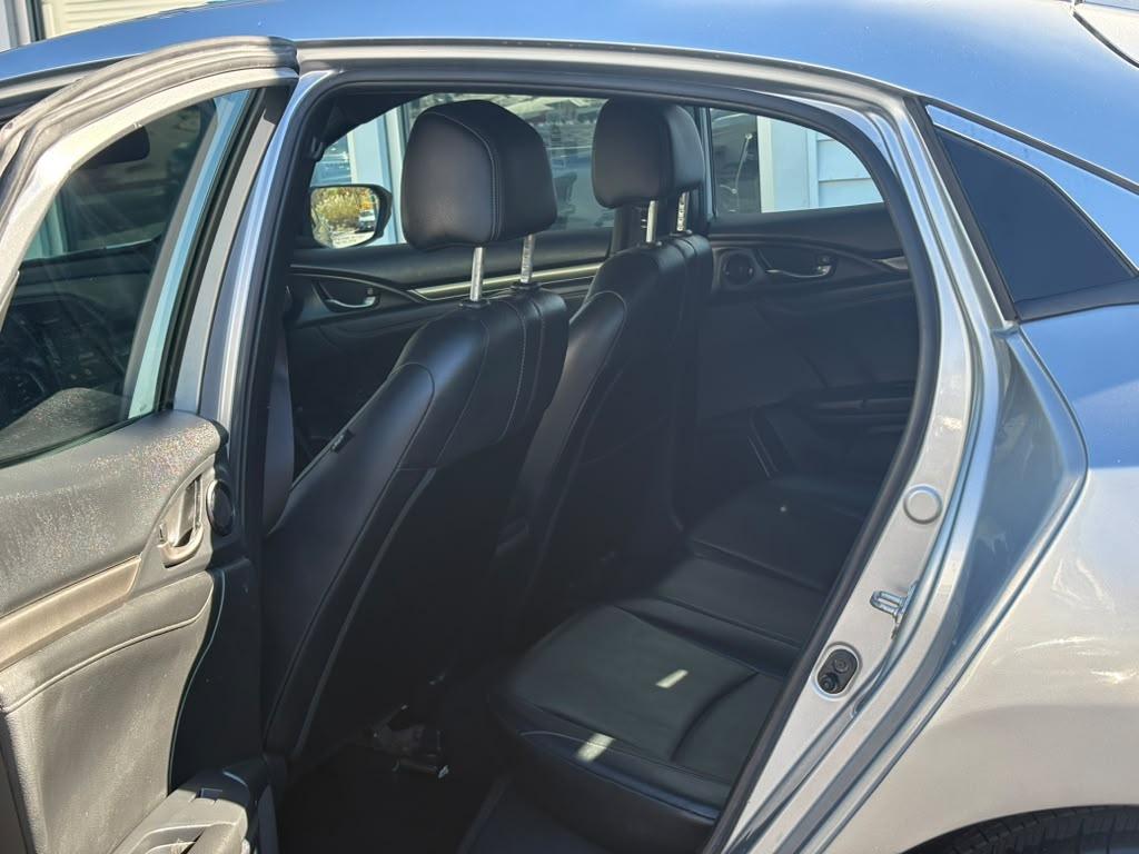 2018 Honda Civic Hatchback EX-L Navi CVT photo 14