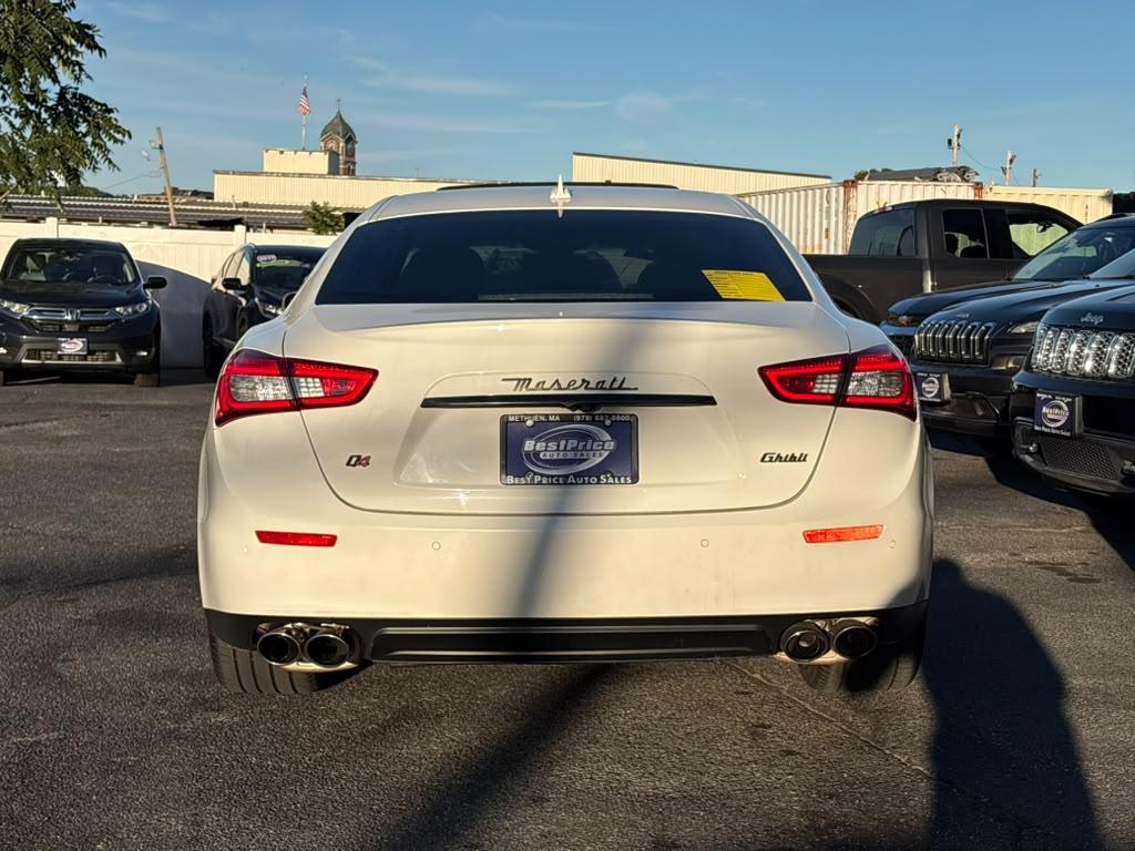 Maserati Ghibli 4dr Sdn S Q4 2015
