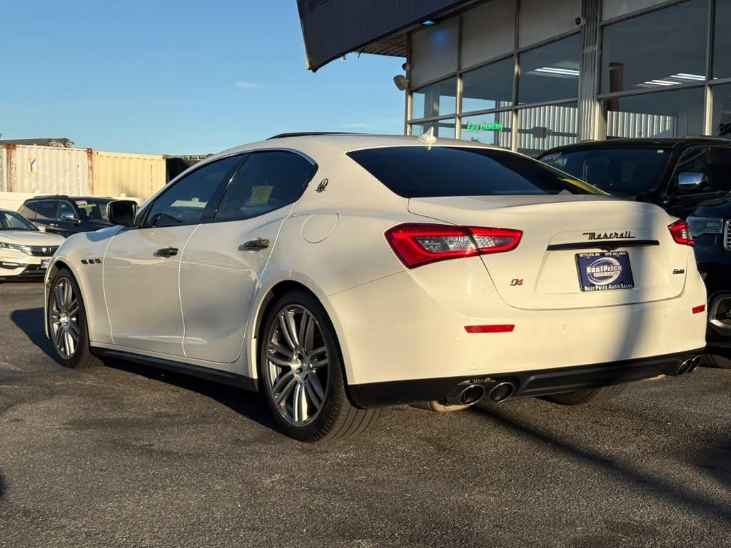 Maserati Ghibli 4dr Sdn S Q4 2015