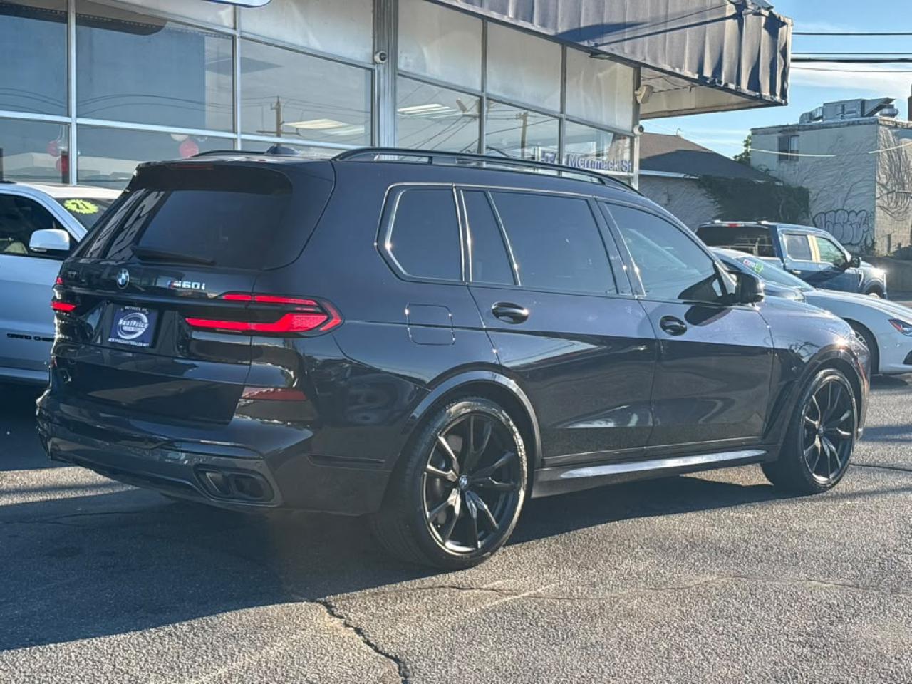 BMW X7 M60i Sports Activity Vehicle 2025