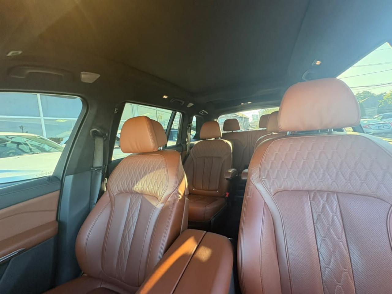 BMW X7 M60i Sports Activity Vehicle 2025