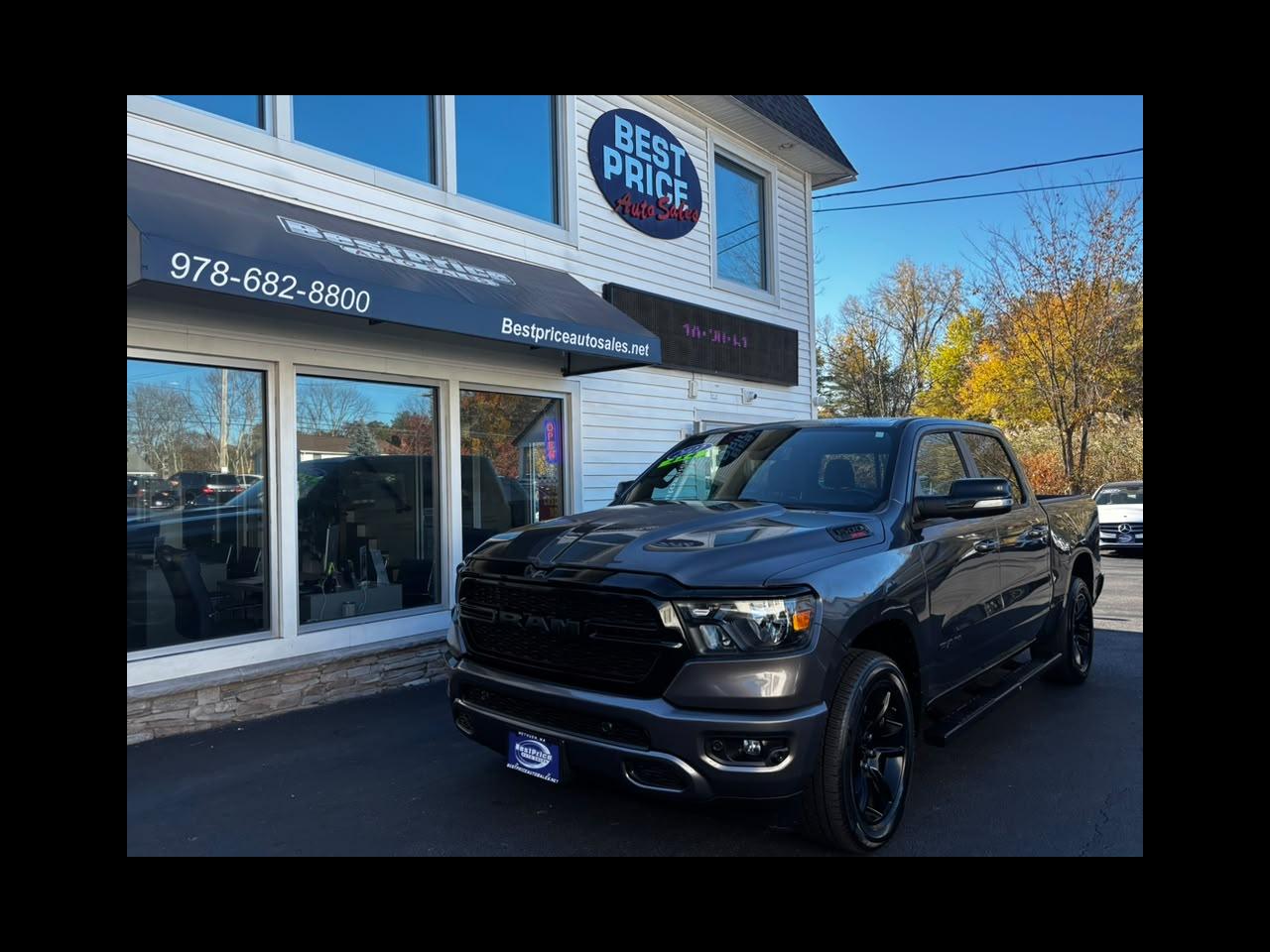2022 RAM 1500 Big Horn 4x4 Crew Cab 5'7" Box