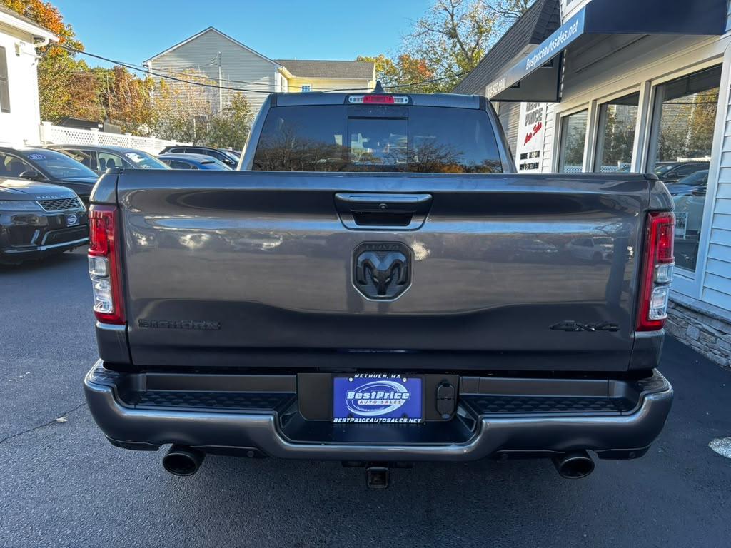 RAM 1500 Big Horn 4x4 Crew Cab 5'7" Box 2022