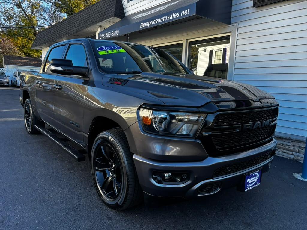 RAM 1500 Big Horn 4x4 Crew Cab 5'7" Box 2022