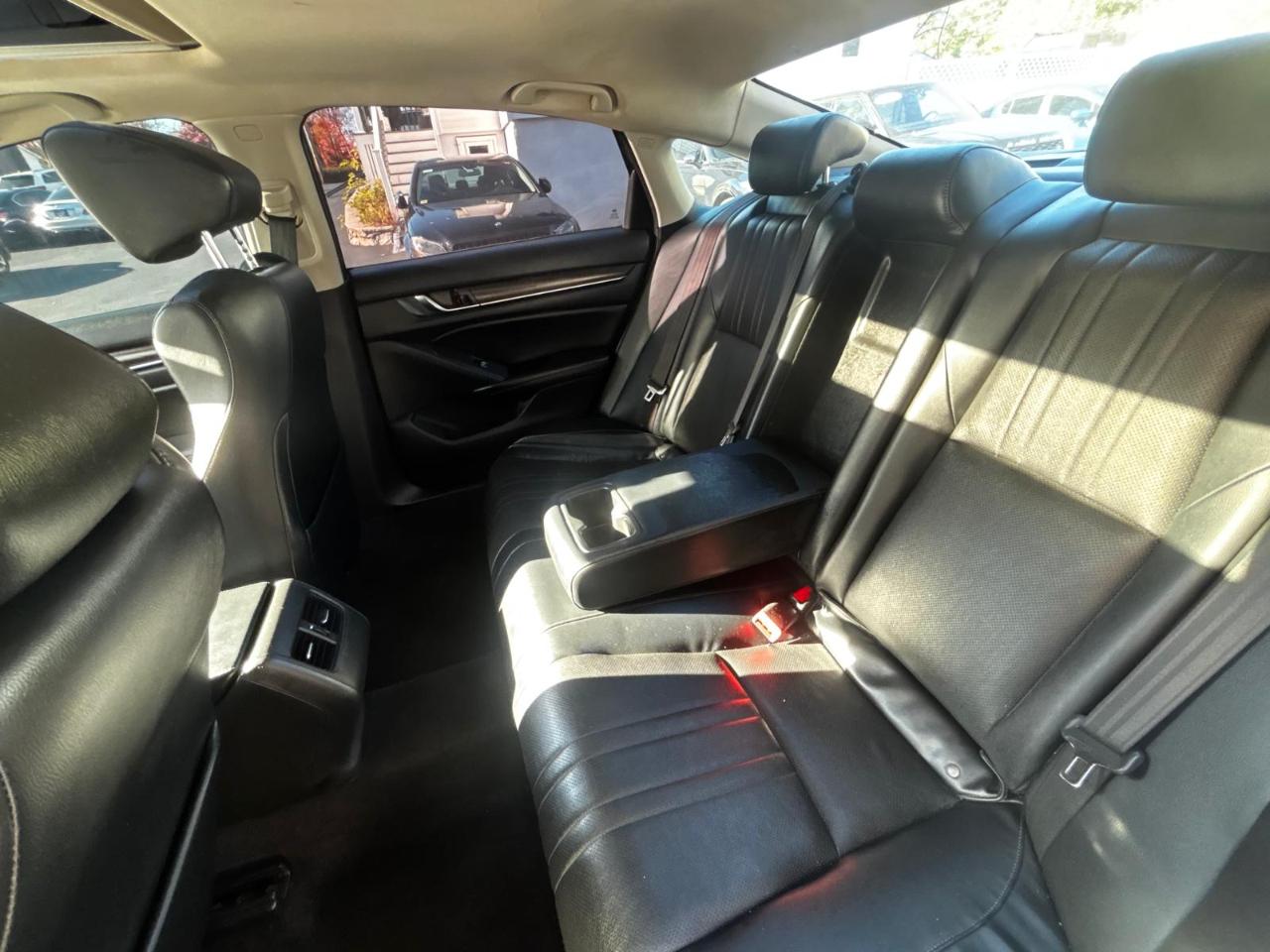 Honda Accord Sedan EX-L 1.5T CVT 2018