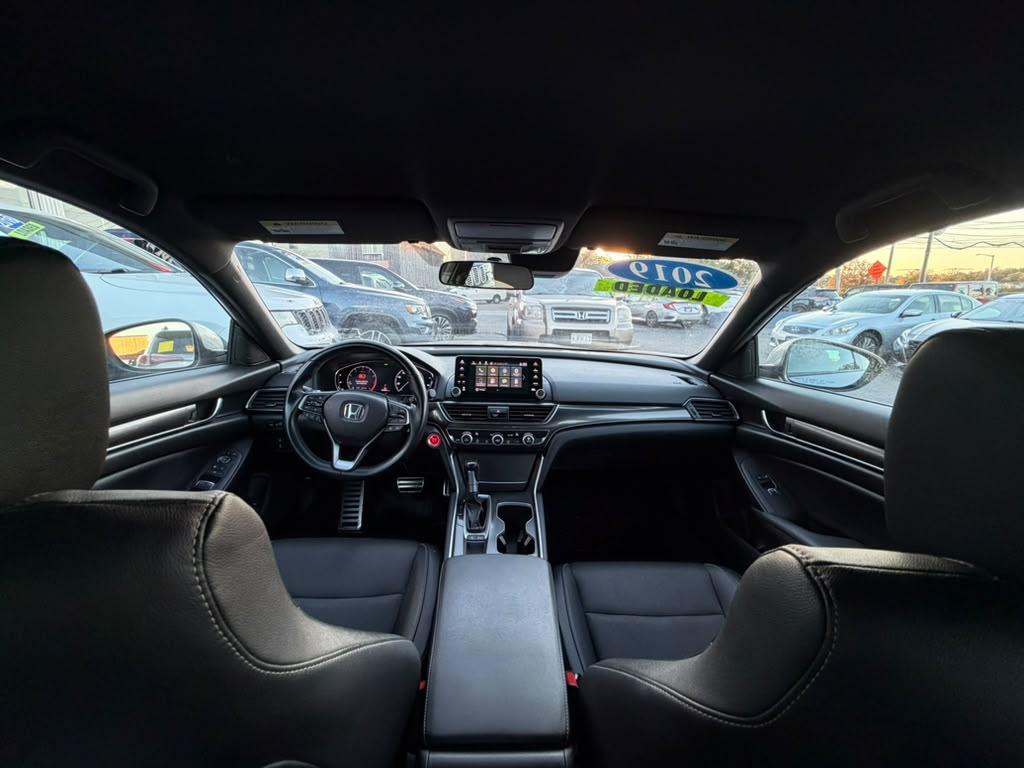 Honda Accord Sedan Sport 1.5T CVT 2019
