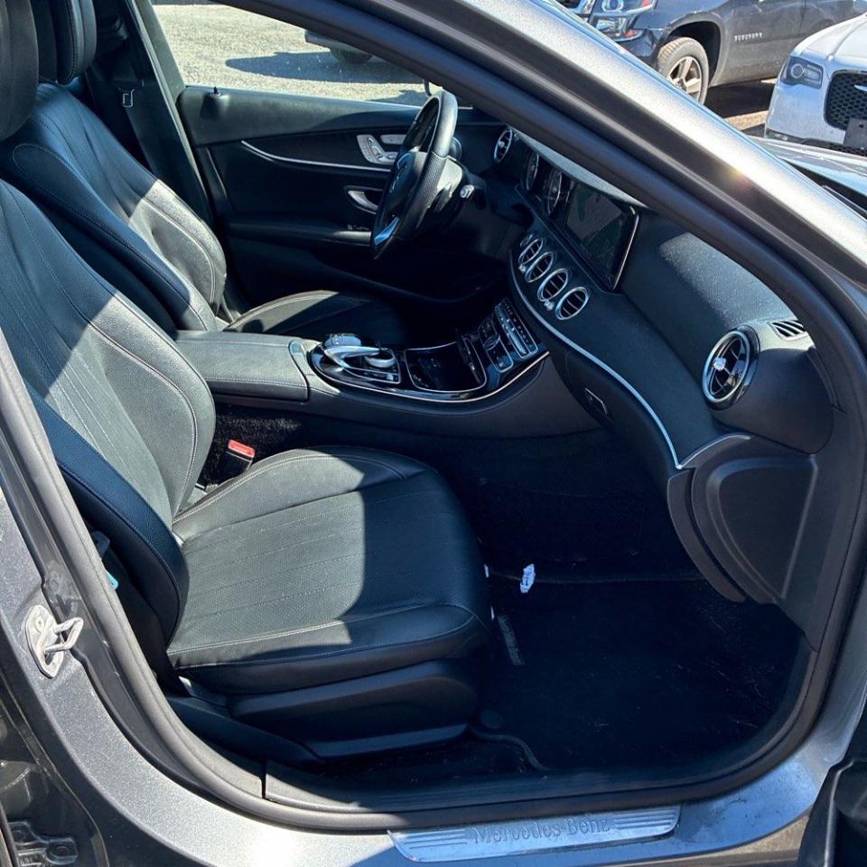 Mercedes-Benz E-Class E 300 Luxury 4MATIC Sedan 2017