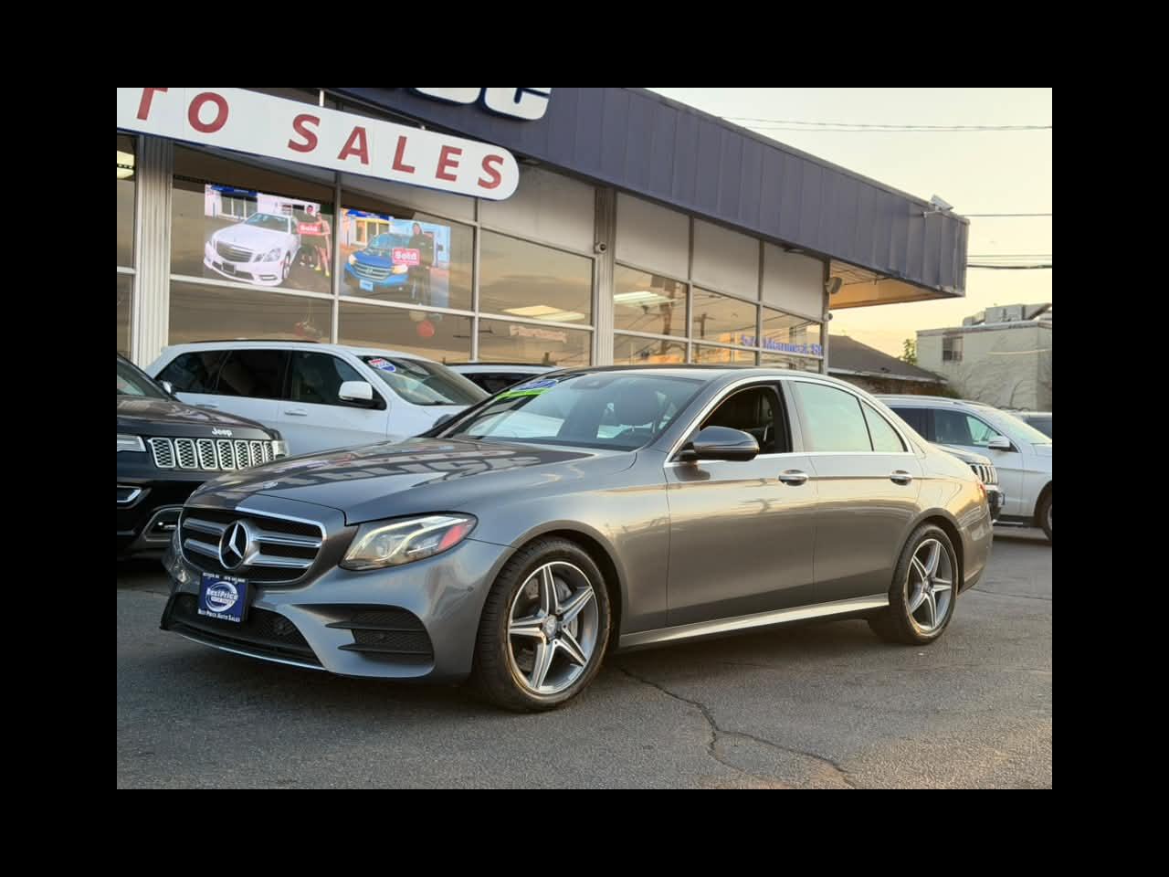 2017 Mercedes-Benz E-Class E300-4M