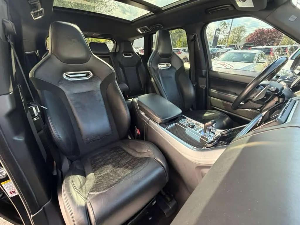 Land Rover Range Rover Sport V8 Supercharged SVR 2020