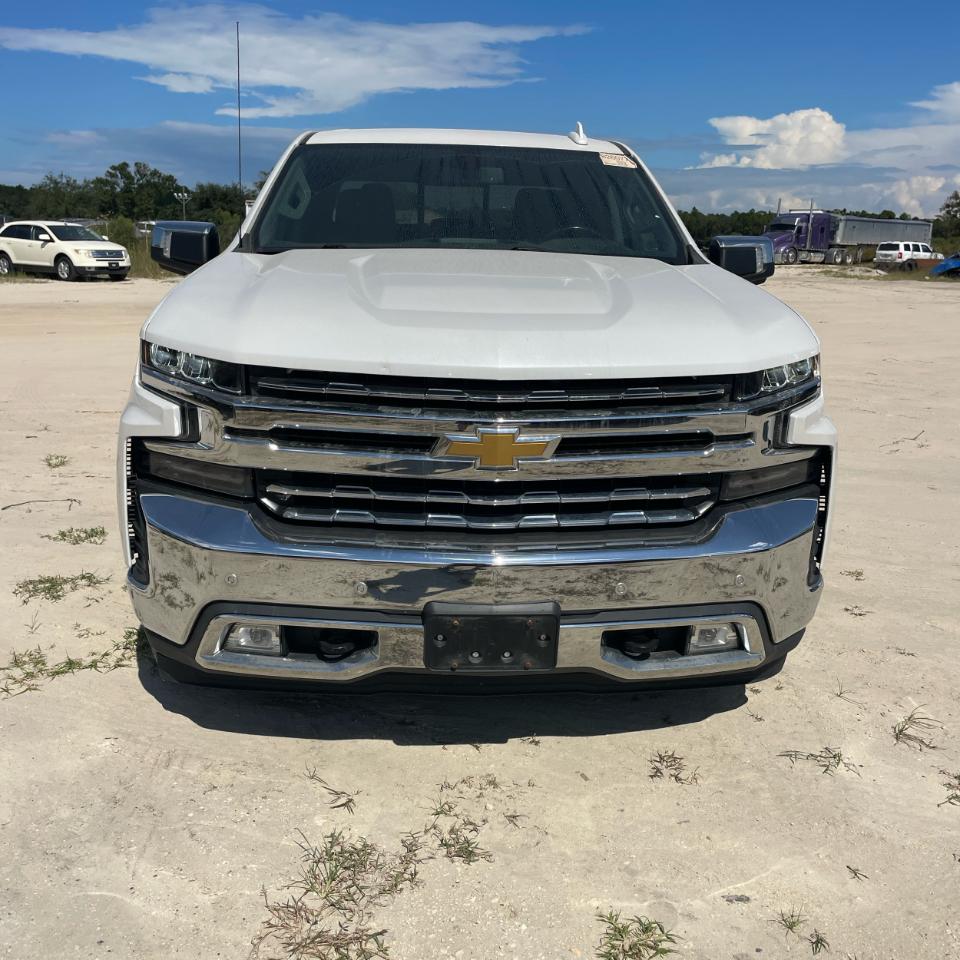 2020 Chevrolet Silverado 1500 4WD Crew Cab 147" LTZ photo 4