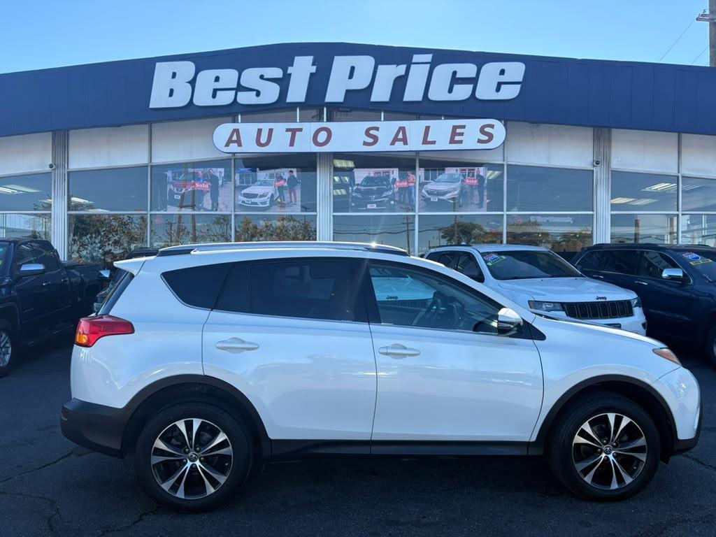 Toyota RAV4 AWD 4dr Limited (Natl) 2015
