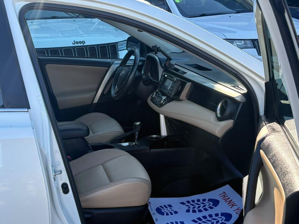 Toyota RAV4 AWD 4dr Limited (Natl) 2015