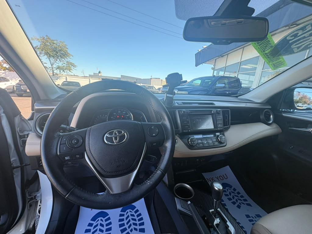 Toyota RAV4 AWD 4dr Limited (Natl) 2015