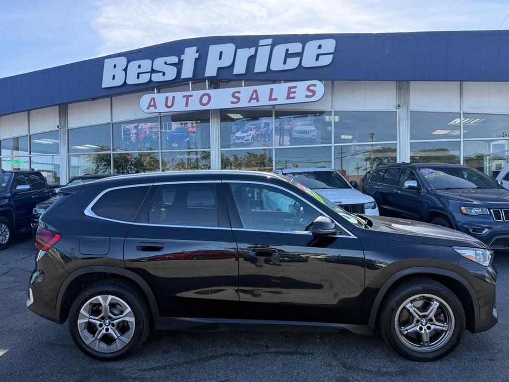 2023 BMW X1 xDrive28i Sports Activity Vehicle photo 7