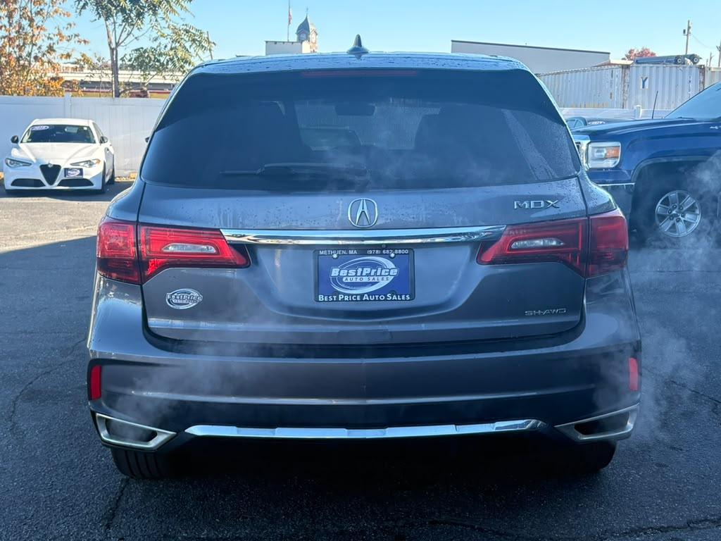 2017 Acura MDX SH-AWD w/Technology Pkg photo 4