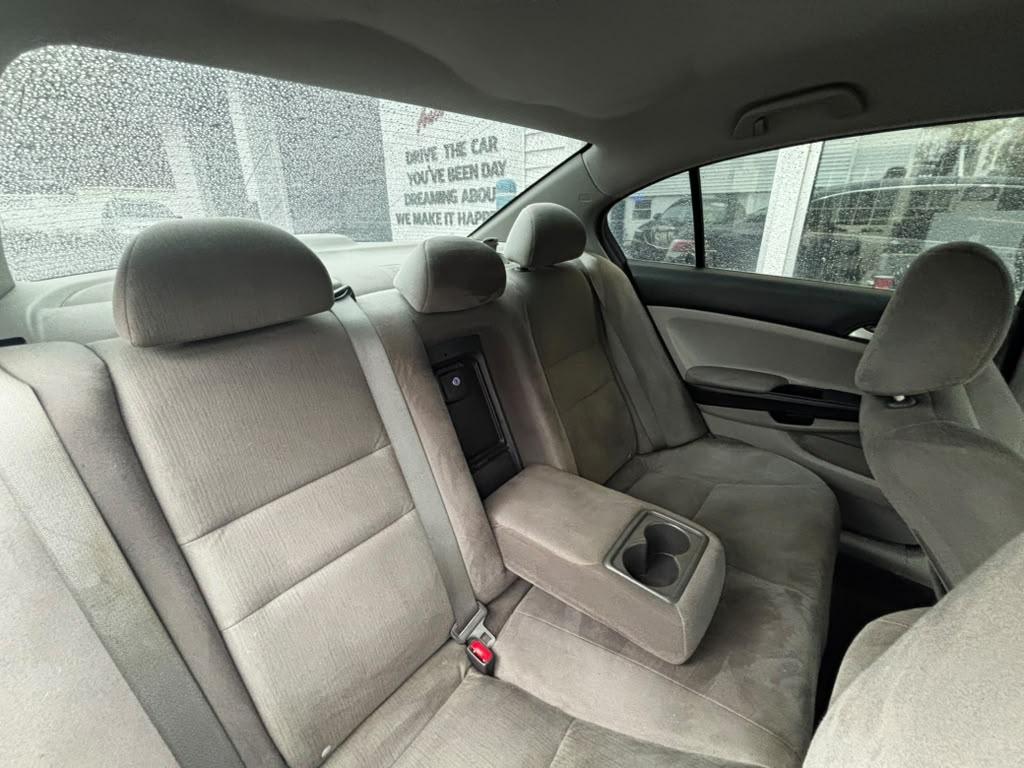 Honda Accord Sdn 4dr I4 Auto LX 2012