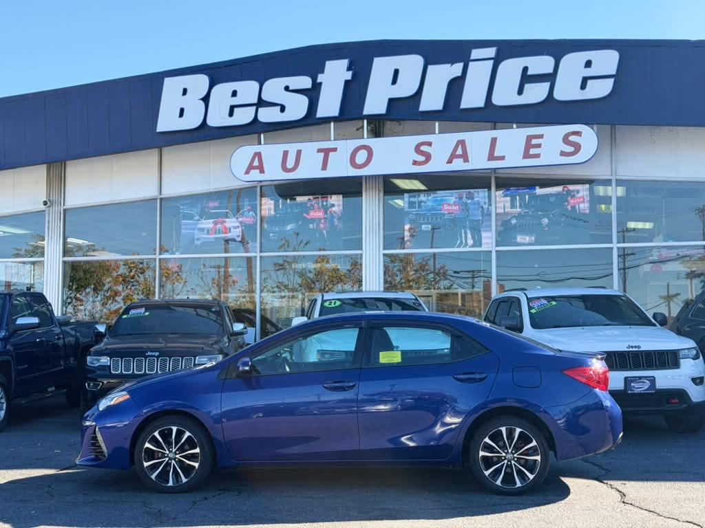Toyota Corolla XLE CVT (Natl) 2018