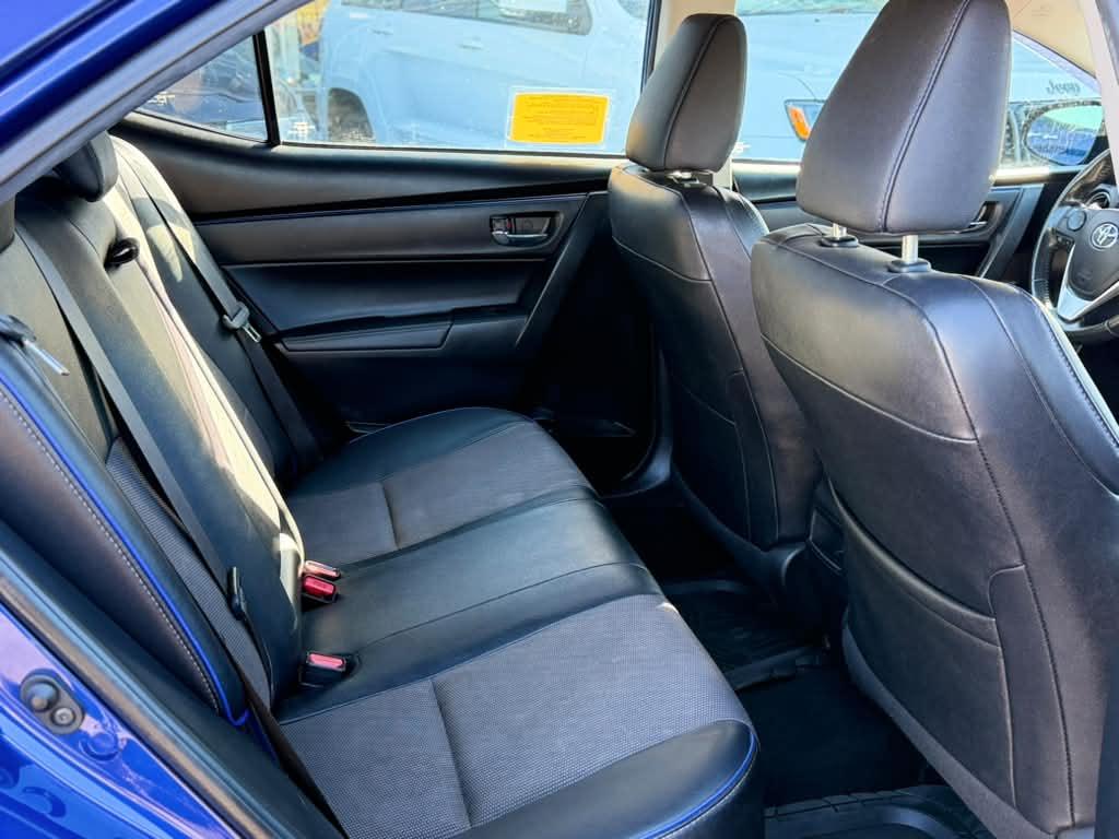 Toyota Corolla XLE CVT (Natl) 2018