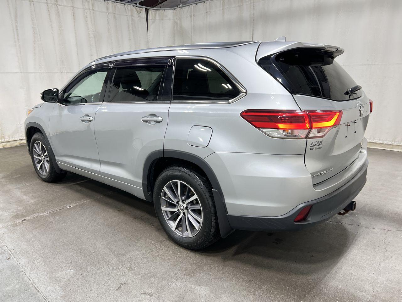 Toyota Highlander XLE V6 AWD (Natl) 2018