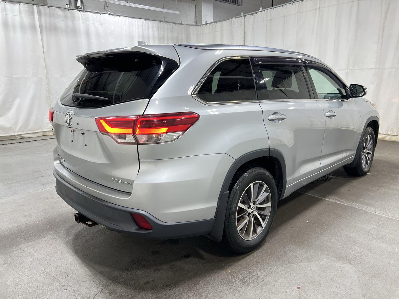 Toyota Highlander XLE V6 AWD (Natl) 2018