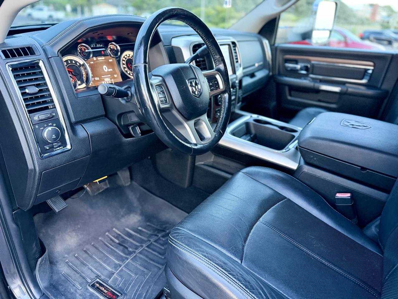 RAM 2500 Laramie Crew Cab SWB 4WD 2018