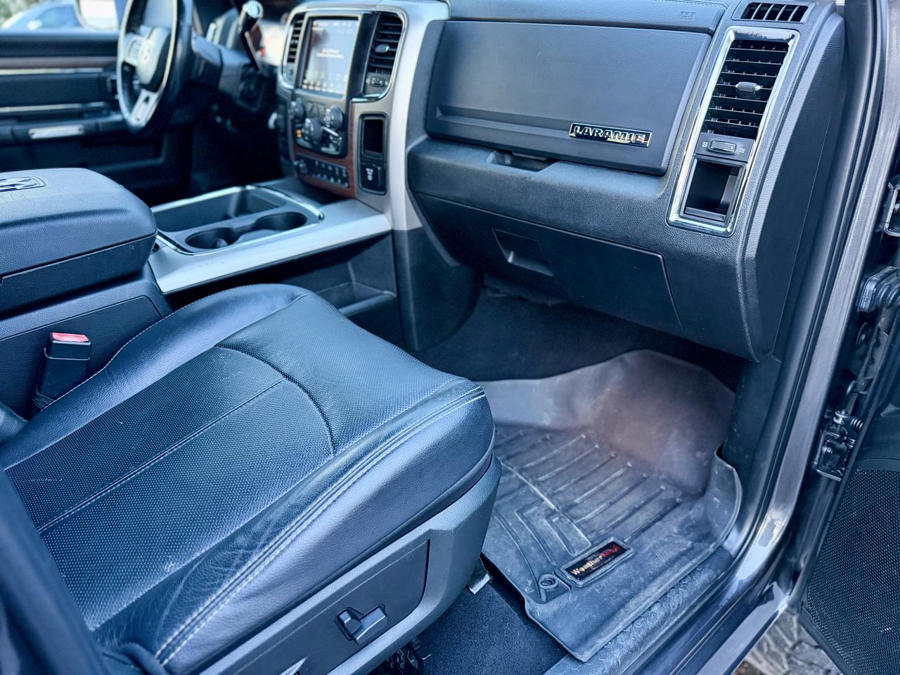 RAM 2500 Laramie Crew Cab SWB 4WD 2018