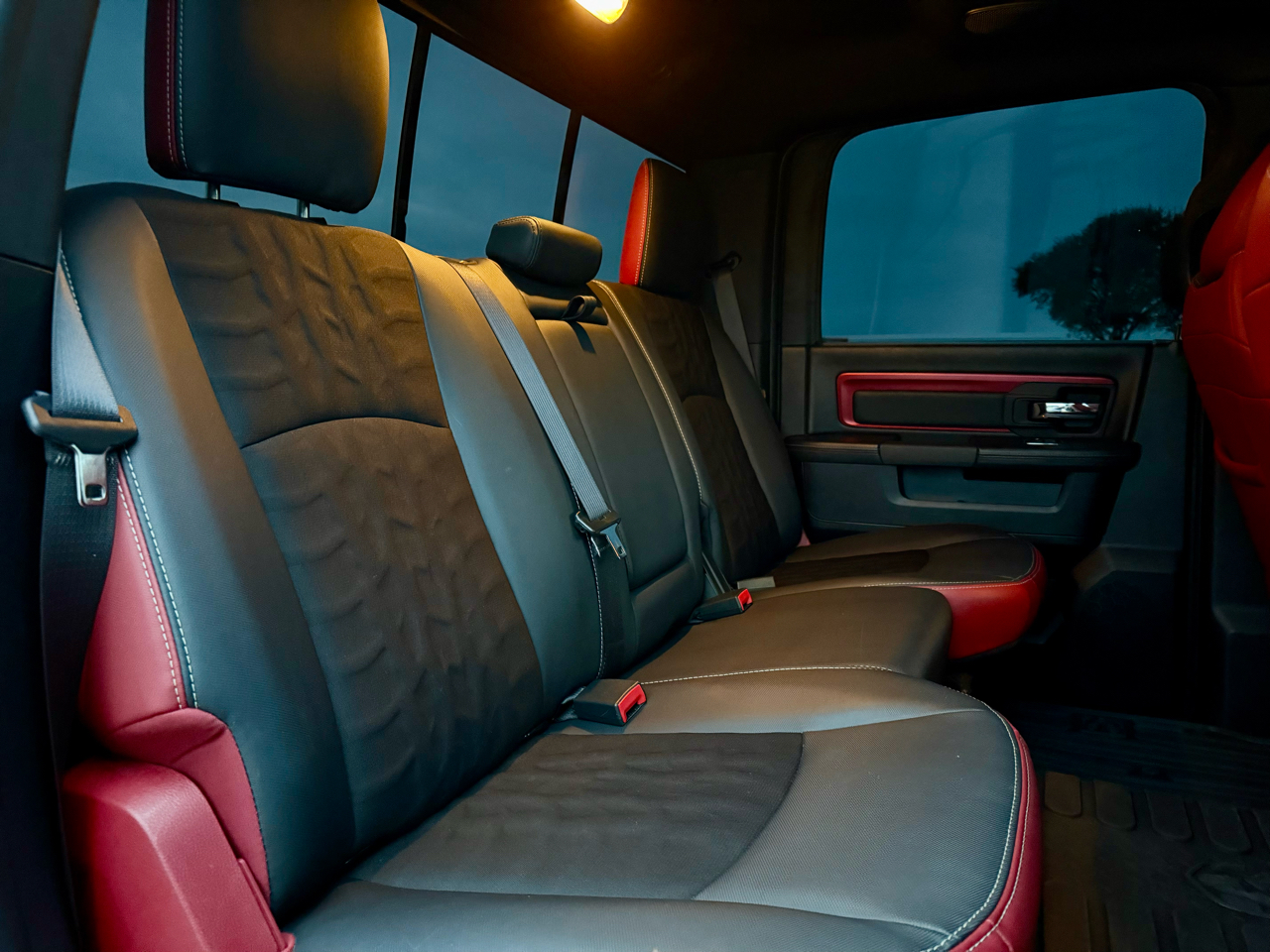 RAM 1500 Rebel Crew Cab SWB 4WD 2016 RAM 1500 Rebel Crew Cab SWB 4WD 2016