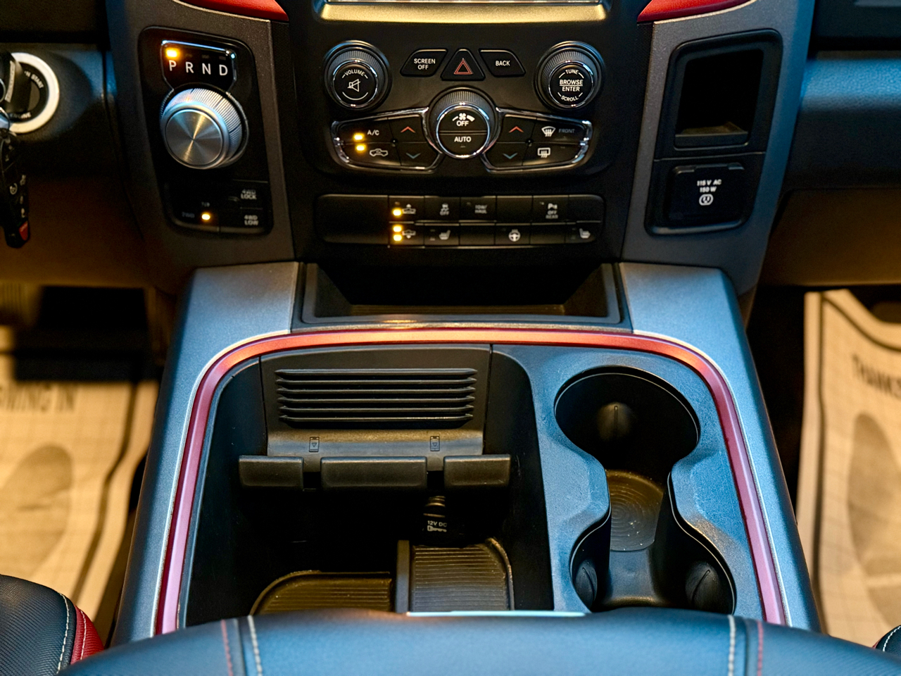 RAM 1500 Rebel Crew Cab SWB 4WD 2016 RAM 1500 Rebel Crew Cab SWB 4WD 2016