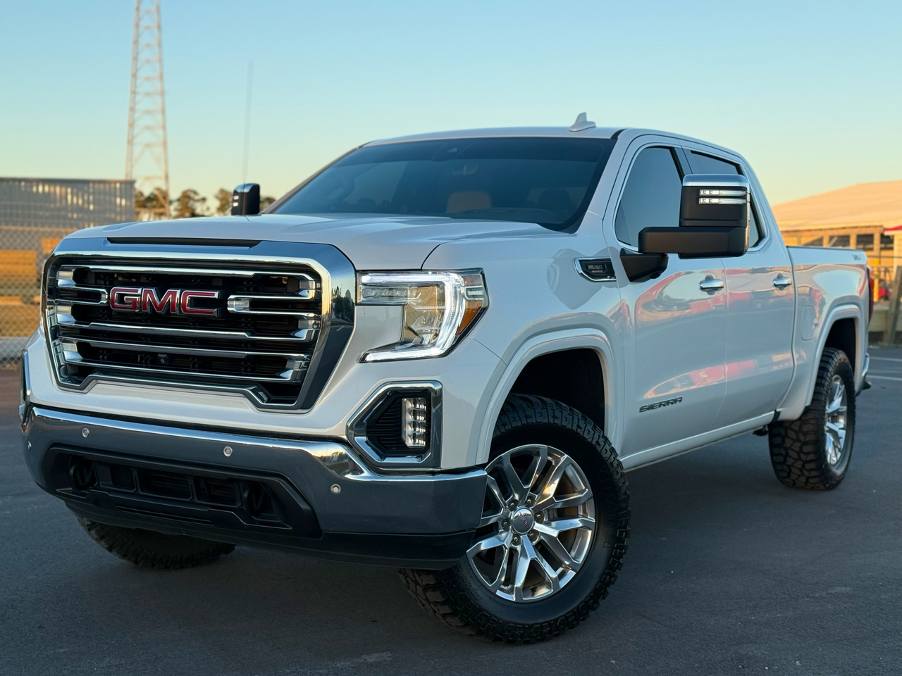 2021 GMC Sierra 1500 SLT Crew Cab Short Box 4WD
